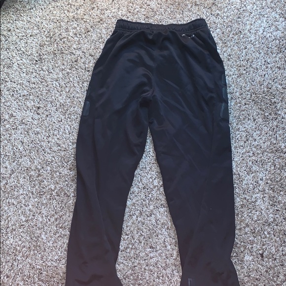 Nike sweatpants - Picture 3 of 3